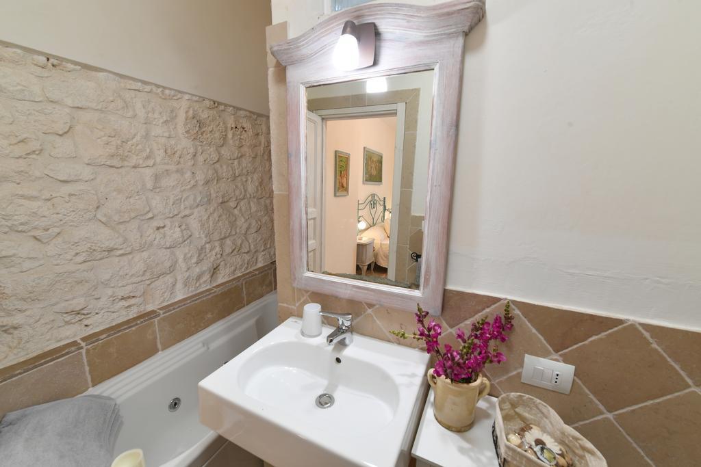 הוילה מרטינה פרנקה Trulli Relais Casa Gemma מראה חיצוני תמונה